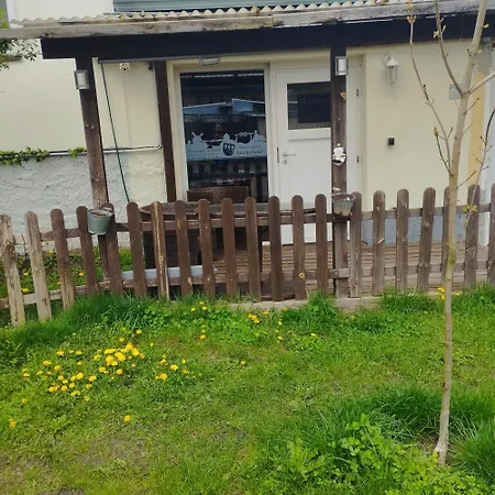 Ferienzimmer Am Atelier Apartment Rathenow